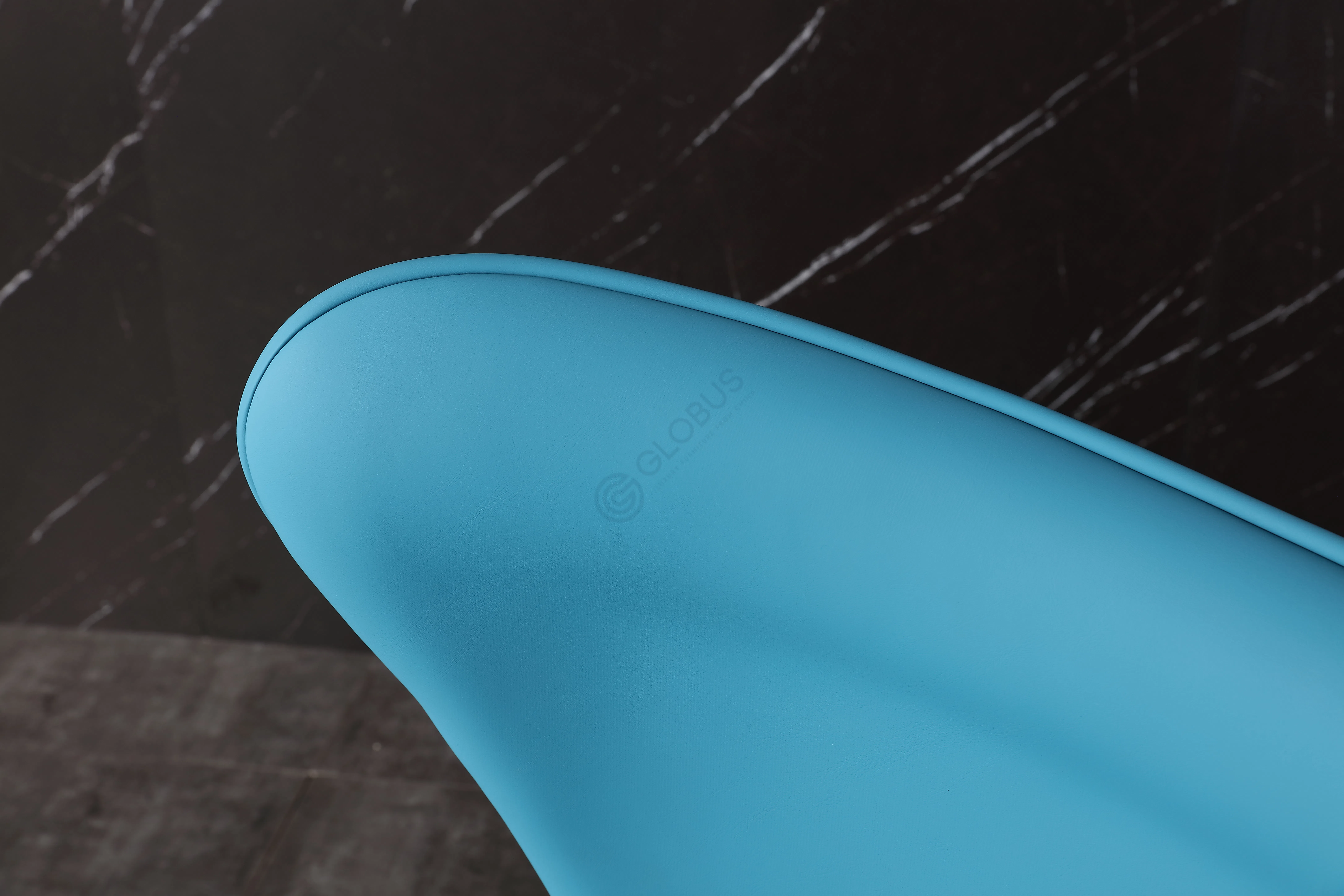 Кресло для офиса Resistenza