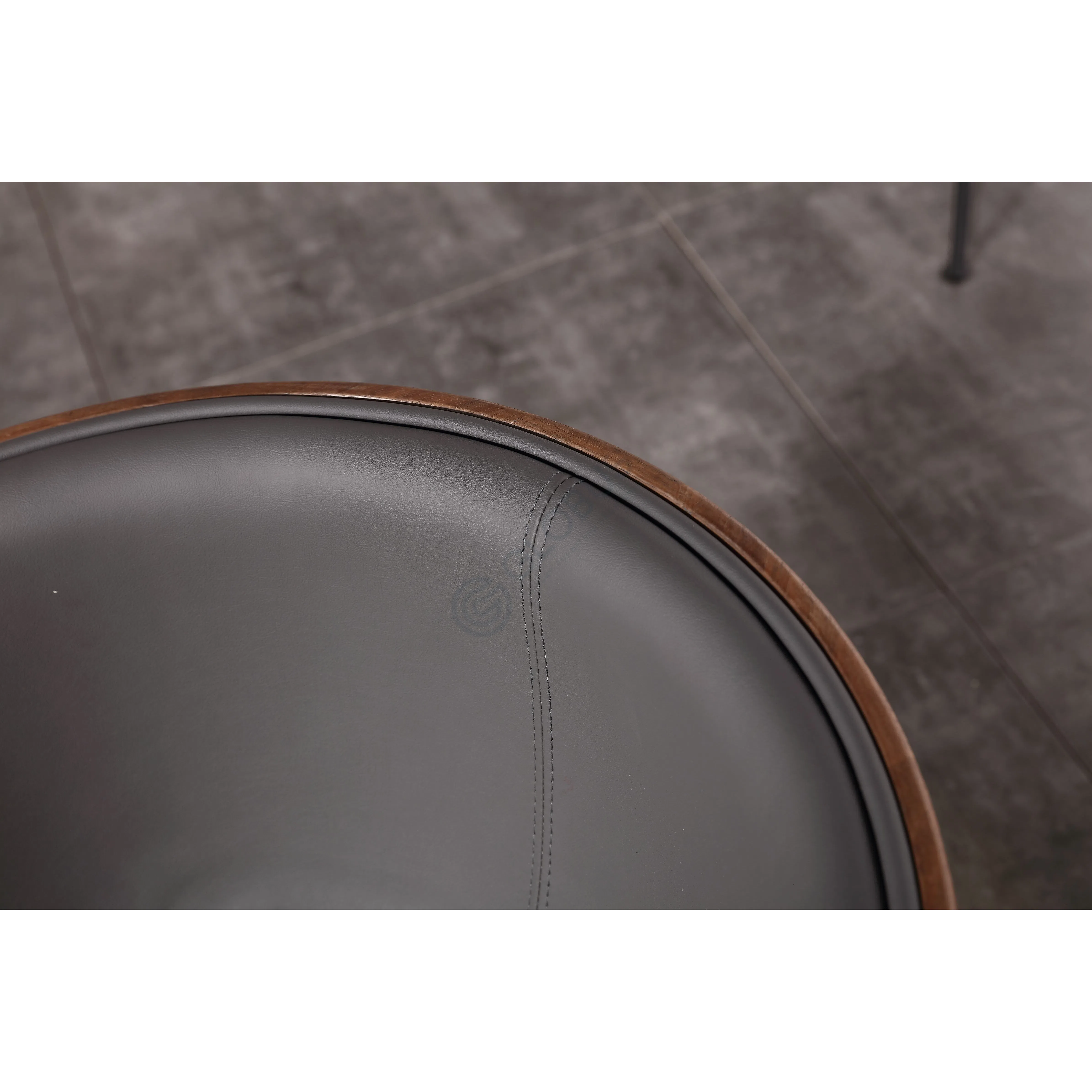 Кресло для офиса Gisberto