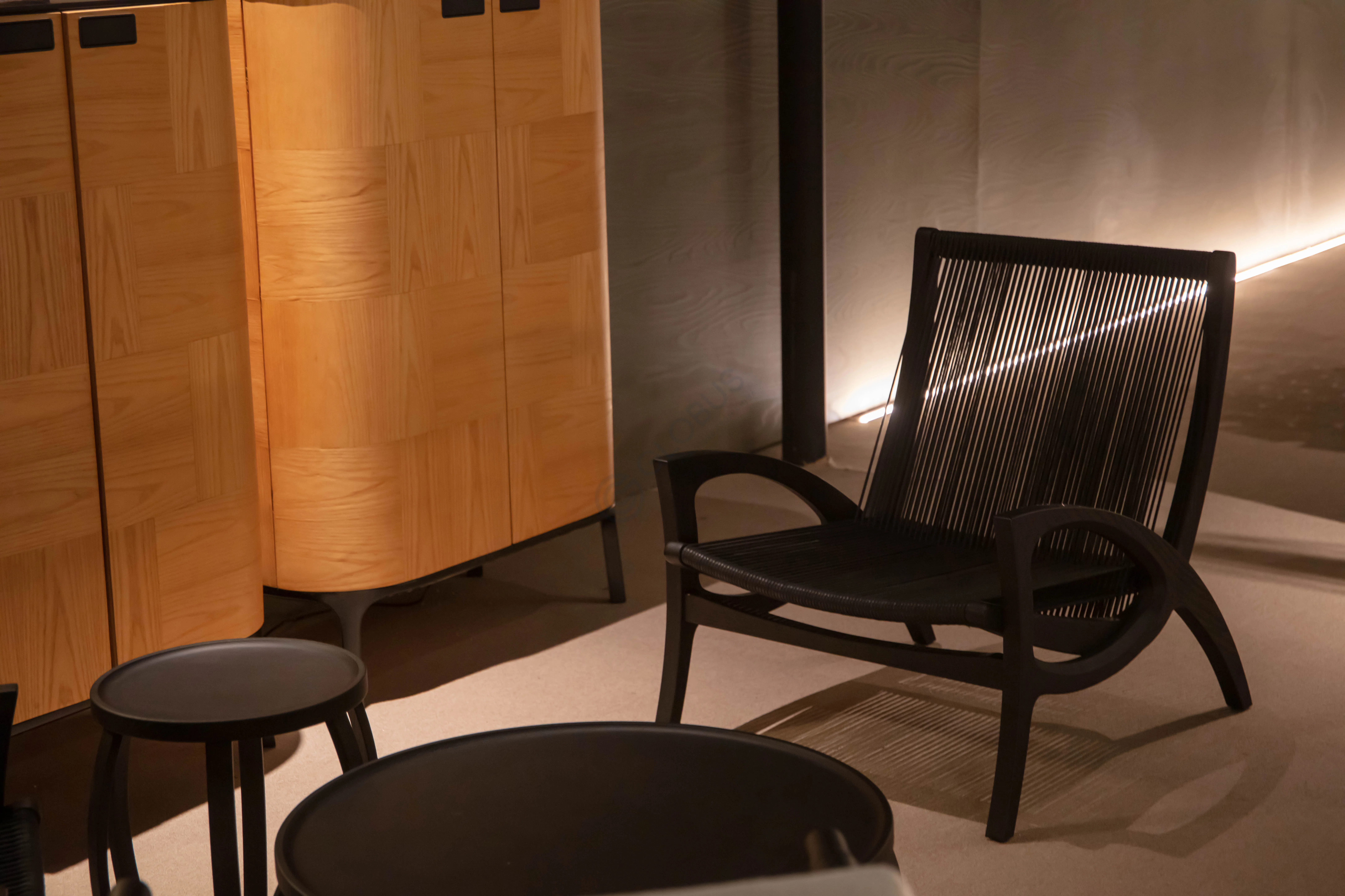 Кресло JADERALMEIDA ELIZ