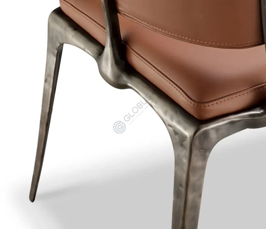 Обеденный стул HOLLY HUNT Reve