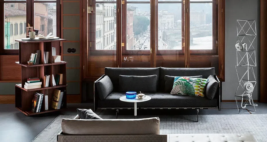 Книжный шкаф POLTRONA FRAU Turner