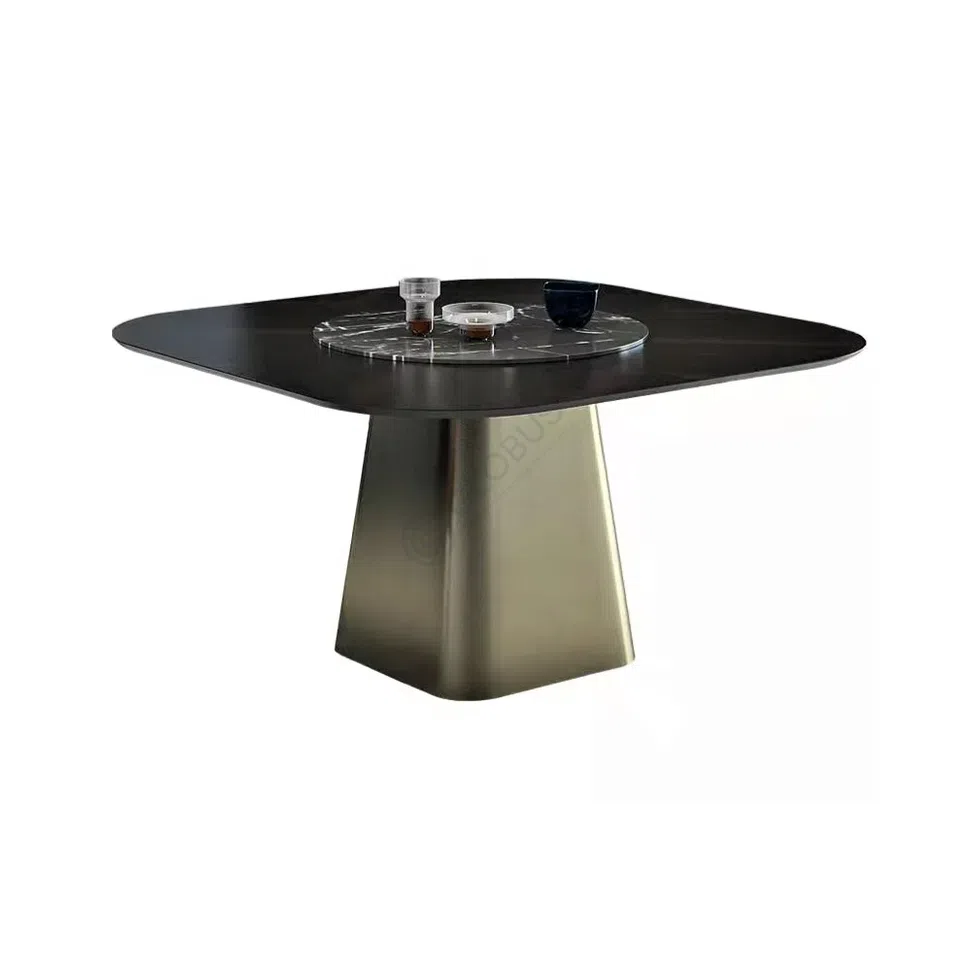 Обеденный стол Ymiranda