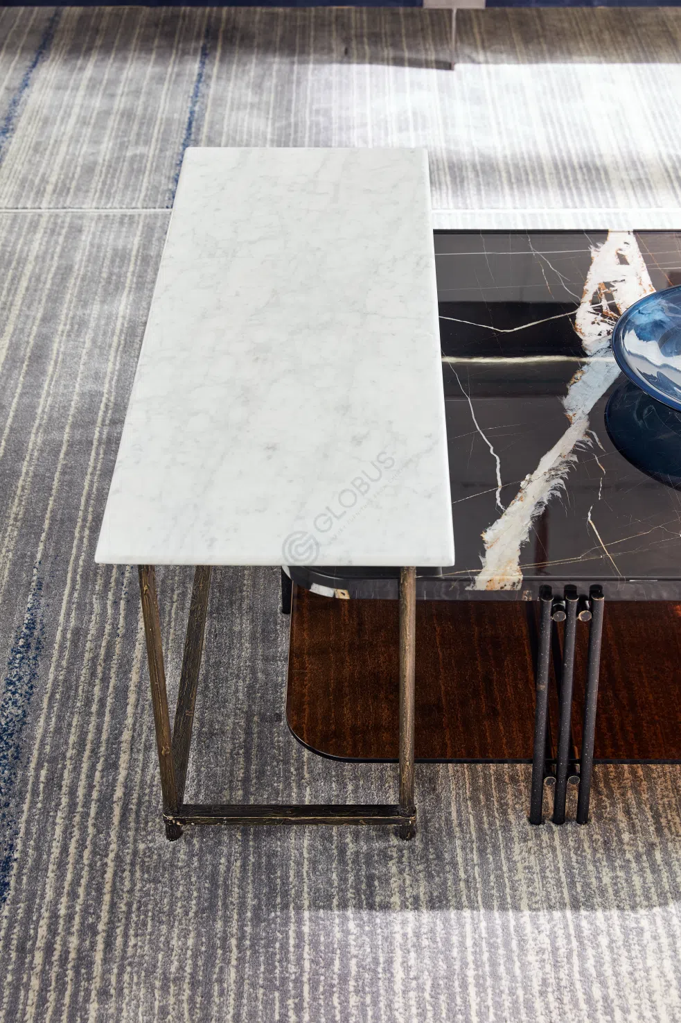 Журнальный столик Yllen