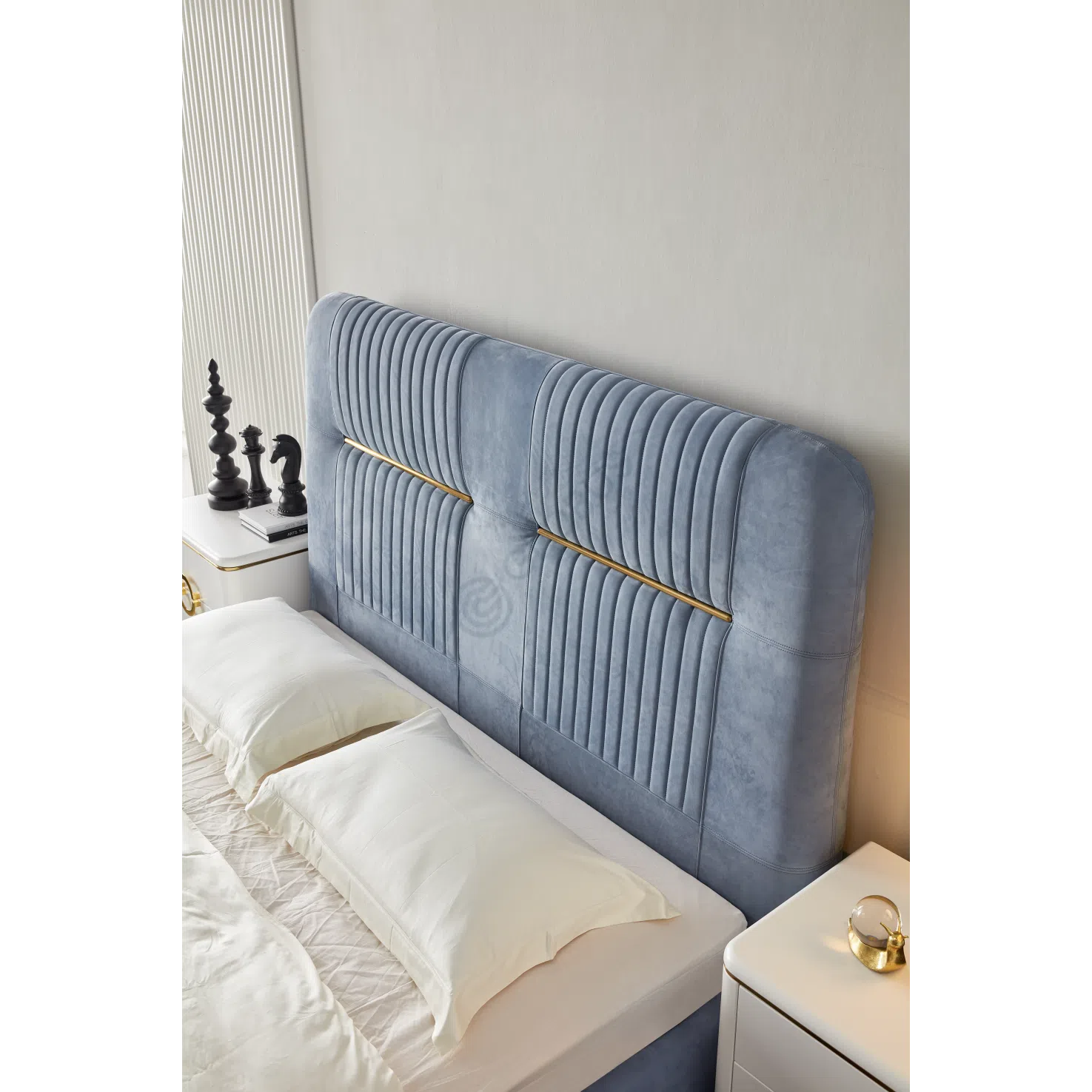 Кровать Muistuttaa