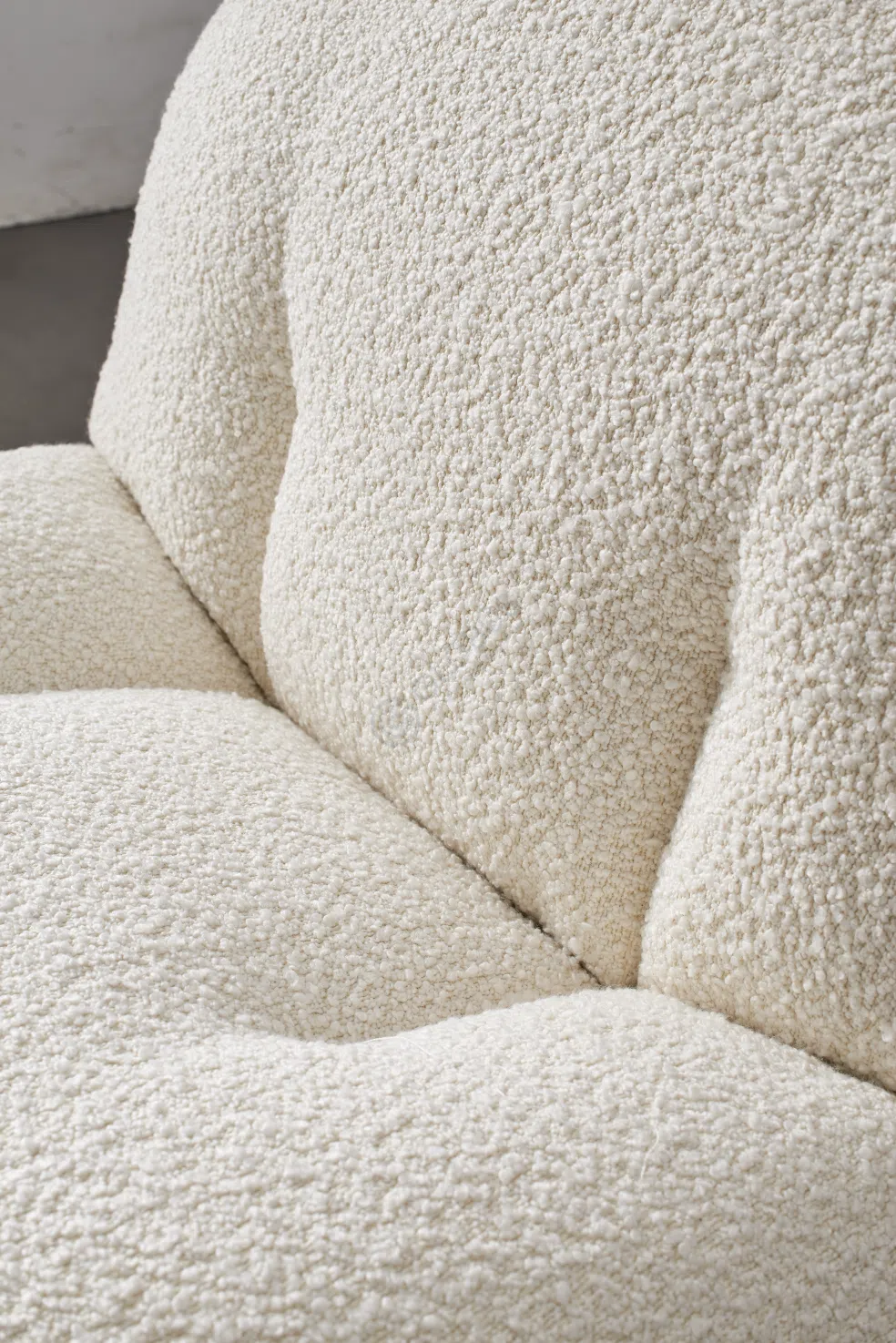 Кресло EICHHOLTZ Clement