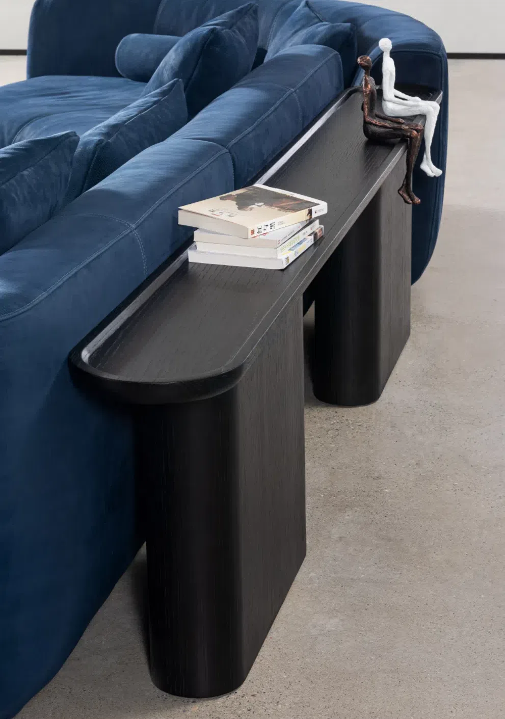 Угловой столик Celia