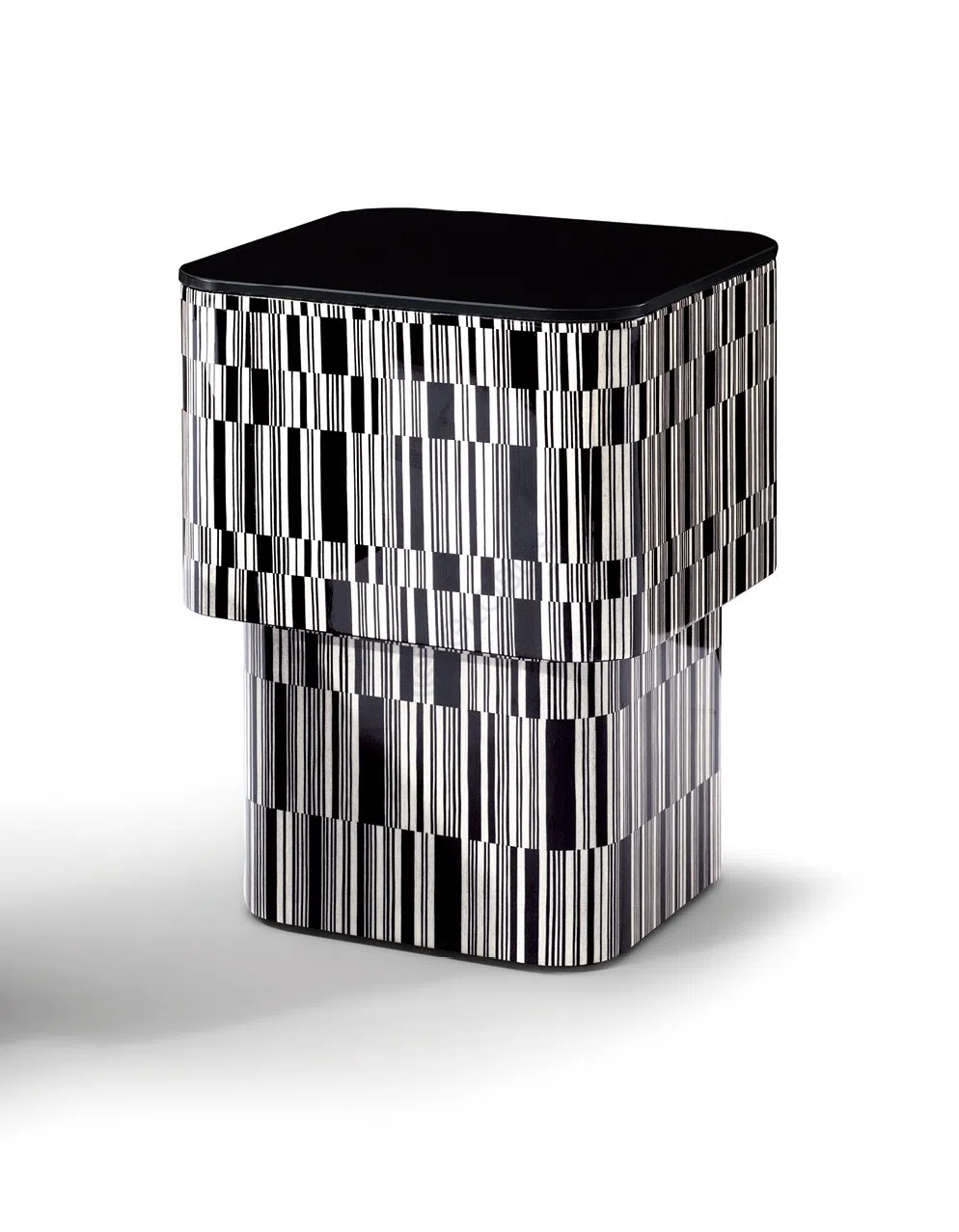 Угловой столик HESSENTIA Enigma