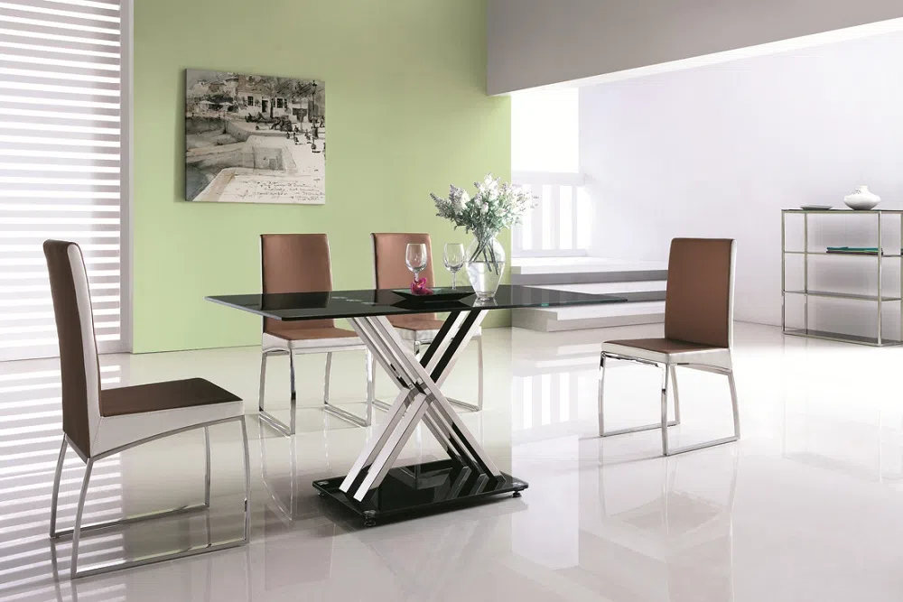 Обеденный стол Achilles