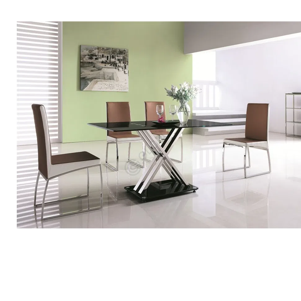 Обеденный стол Achilles