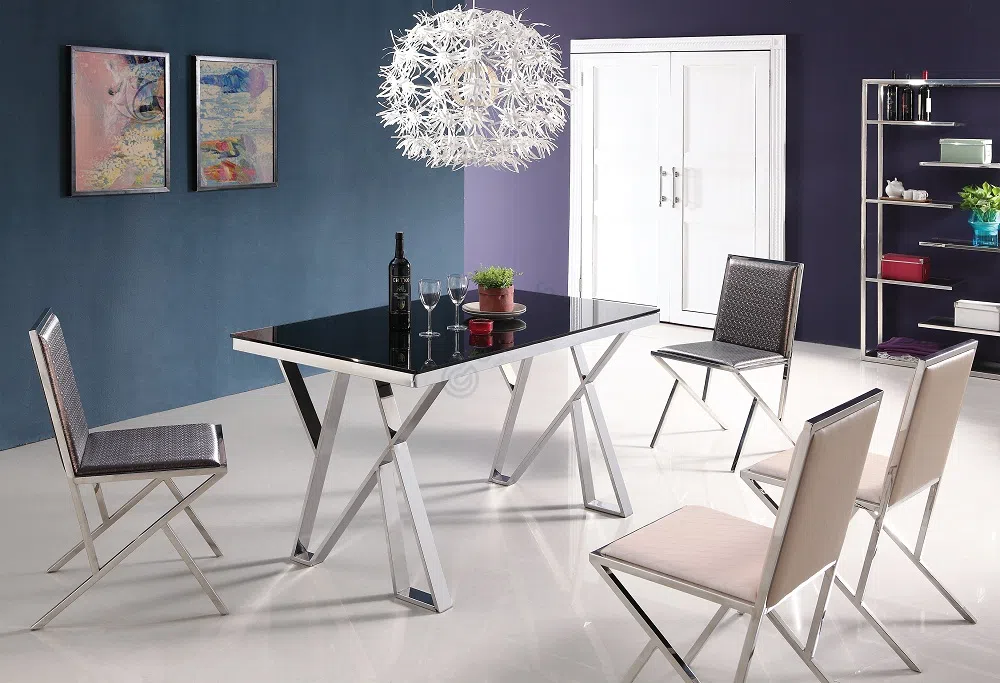 Обеденный стул Hankinson