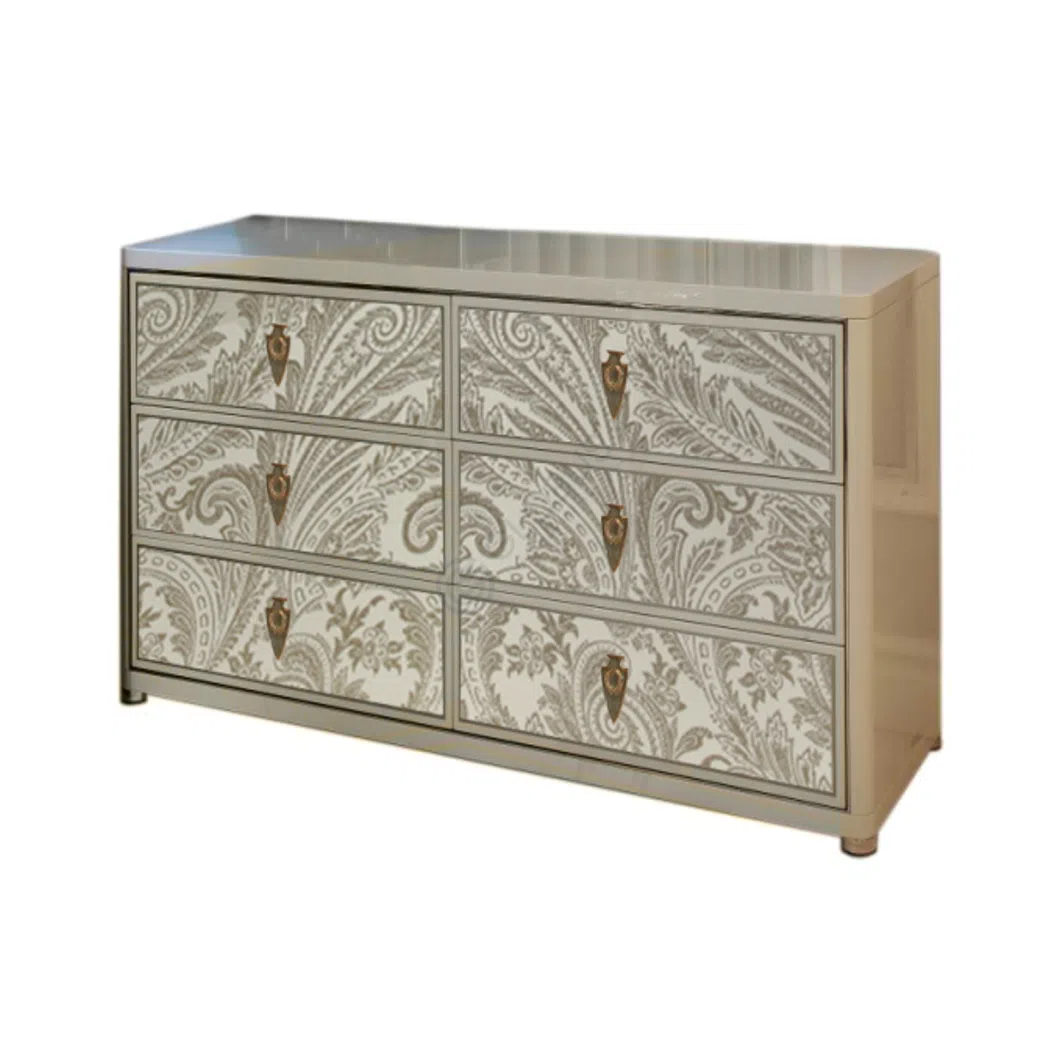 Комод Ullicantius