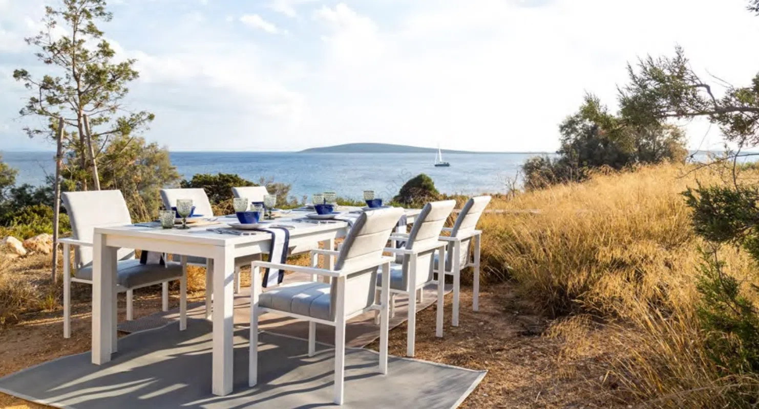 Уличный обеденный стол Kalista