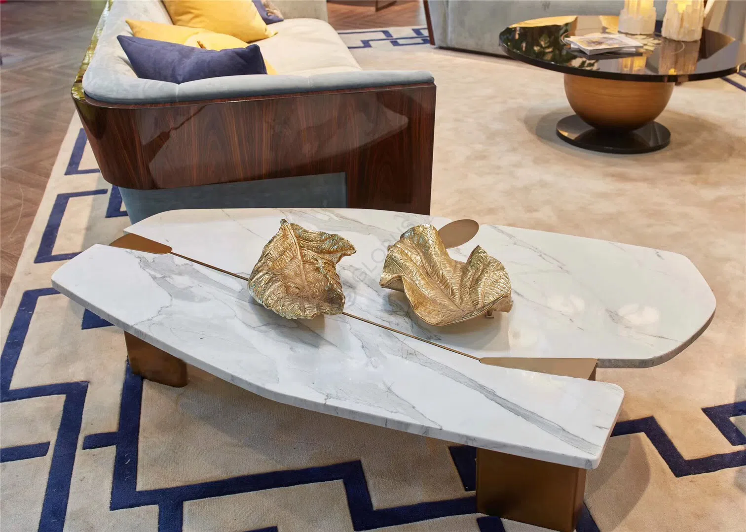 Журнальный столик Sitientia