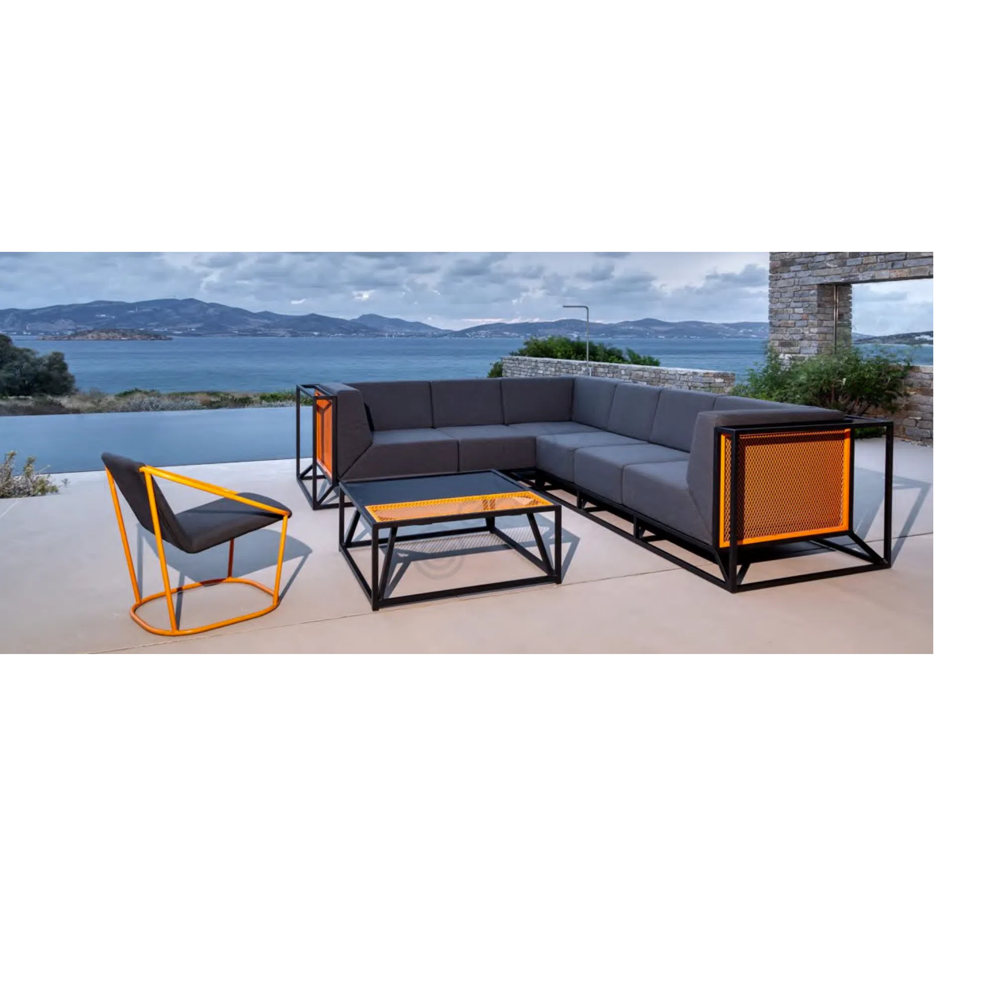 Уличный журнальный столик Puerile