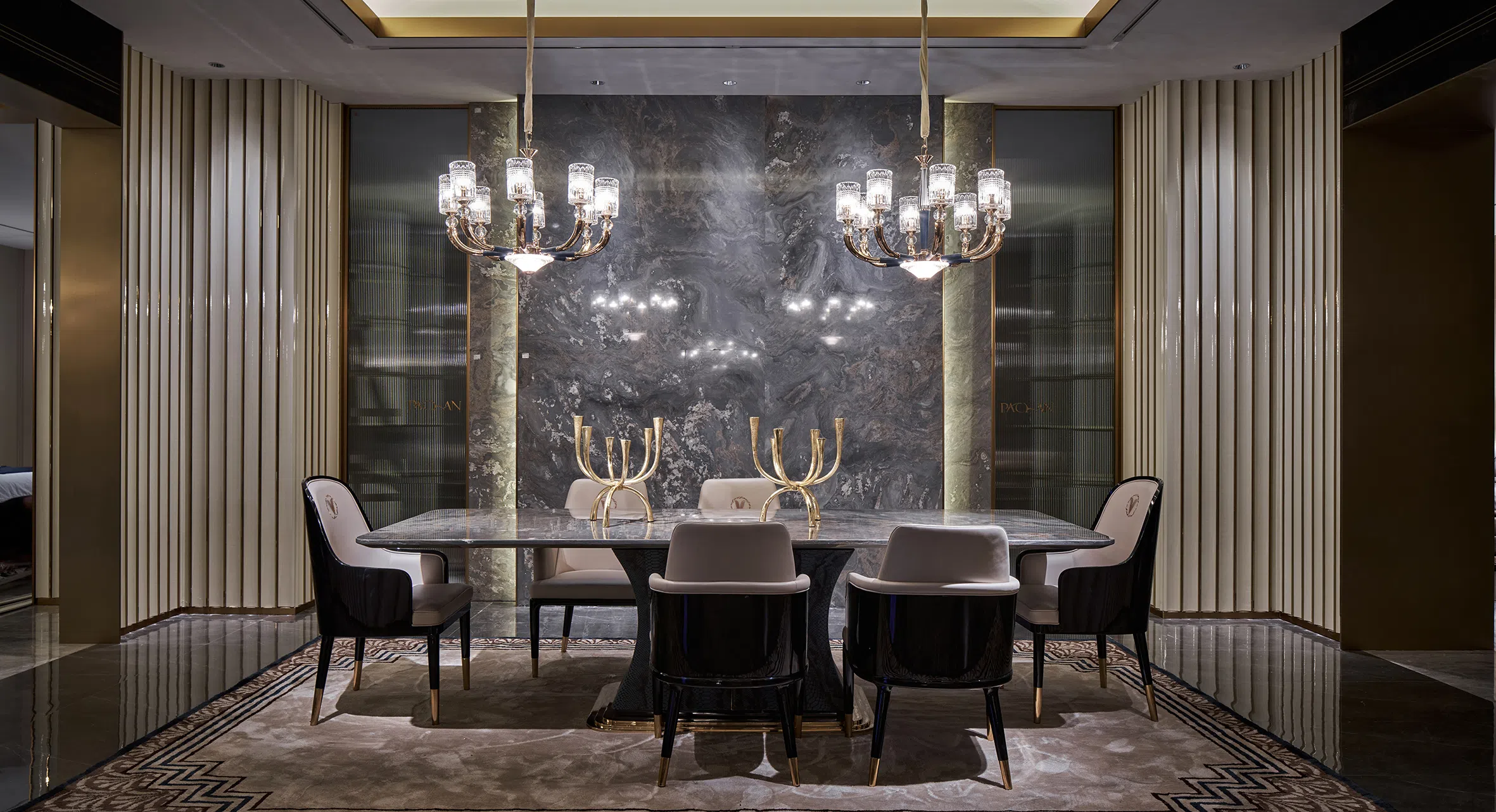 Обеденный стул Monse