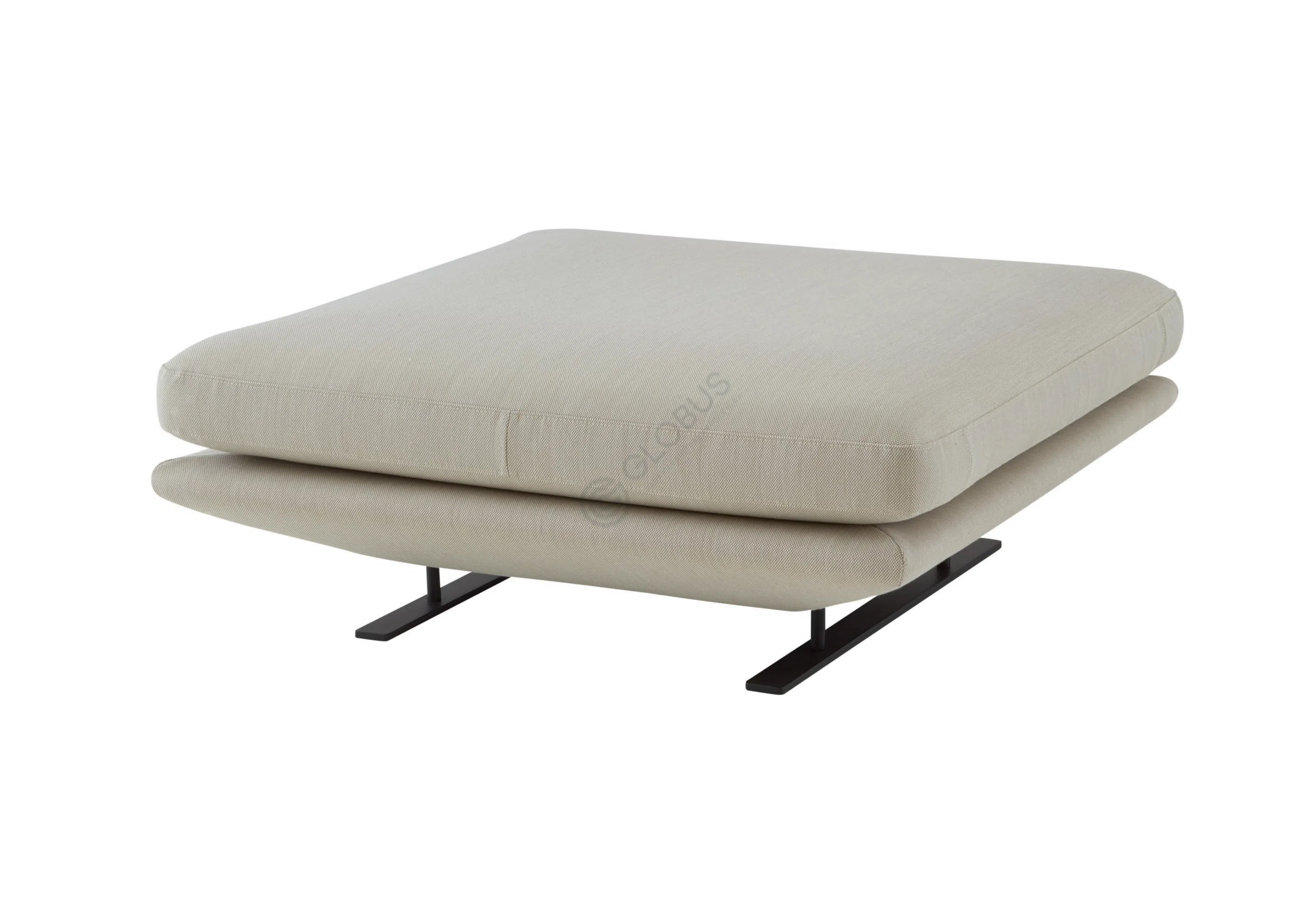 Пуф LIGNE ROSET Prado