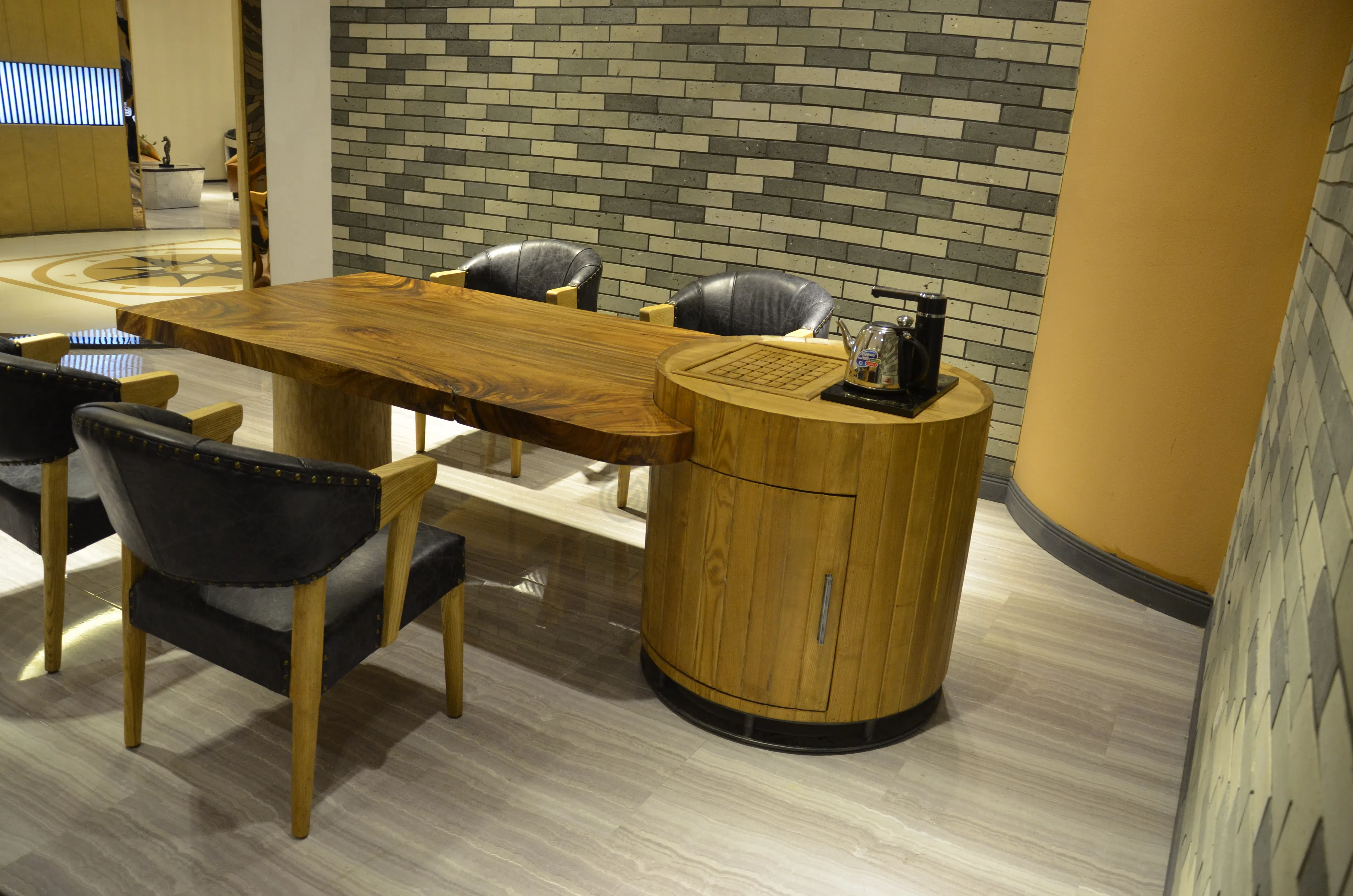 Стол для чайных церемоний Polmone