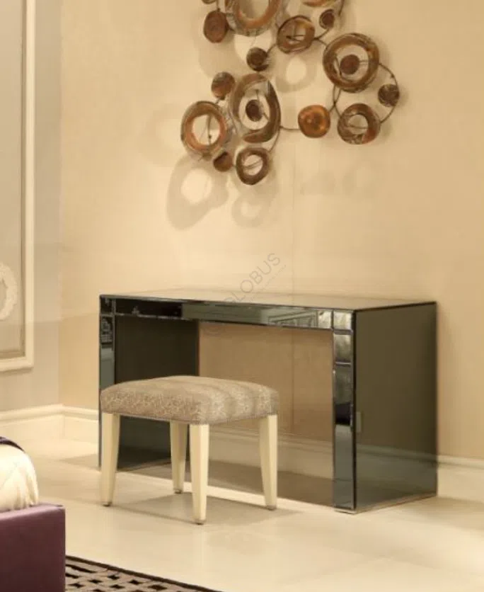 Табурет Wickham