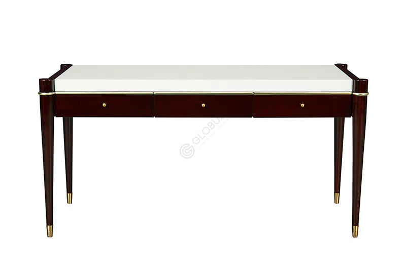 Стол для кабинета Hospitim