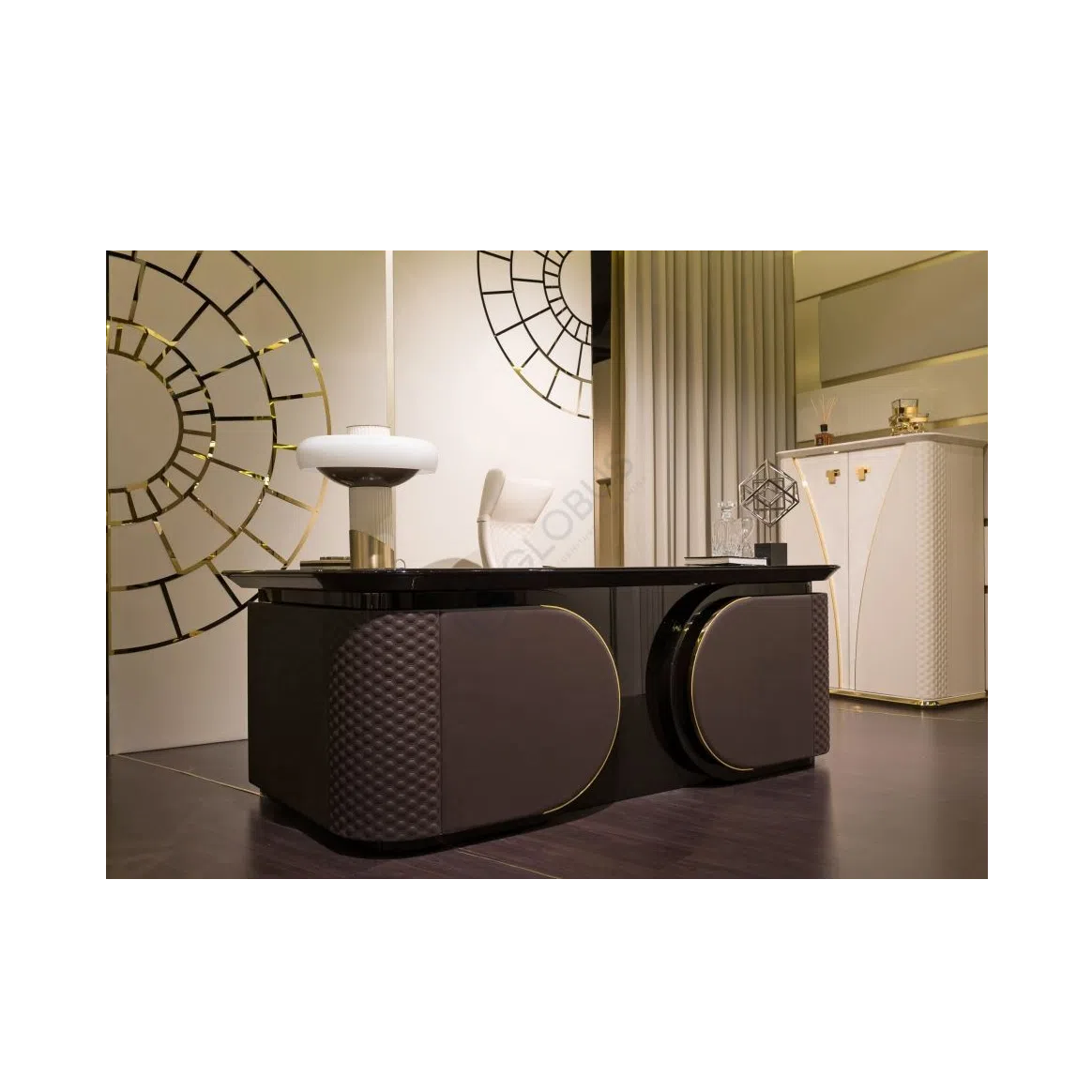 Стол для кабинета TURRI Vogue